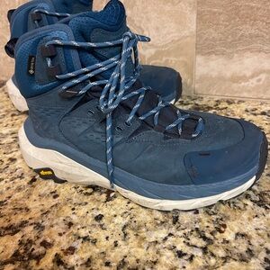Hoka Gortex hiking boots